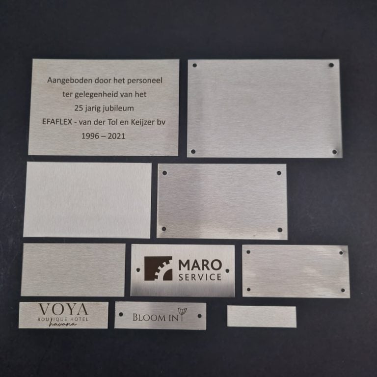 Plexiglas plaat zwart 3 mm - GRATIS op maat gezaagd